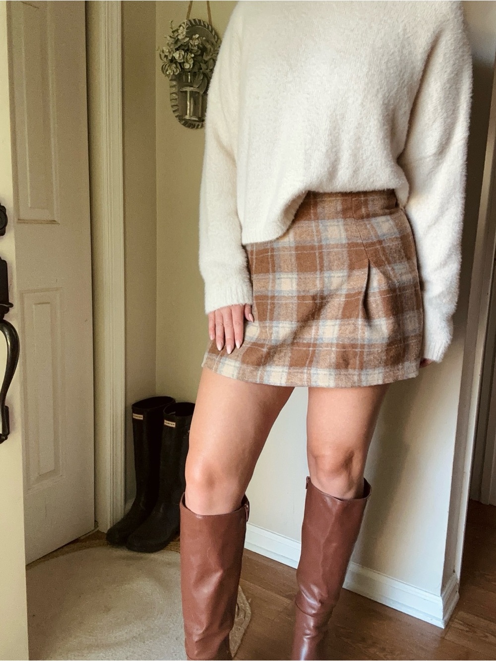 Shein Plaid Brown Mini Skirt with Side Pleat